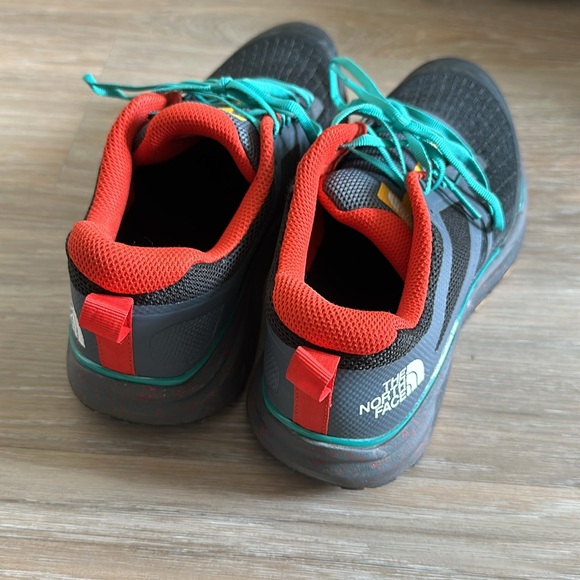 The North Face VECTIV Enduris II Trail Running Shoe - Men’s 9 - Picture 3 of 6